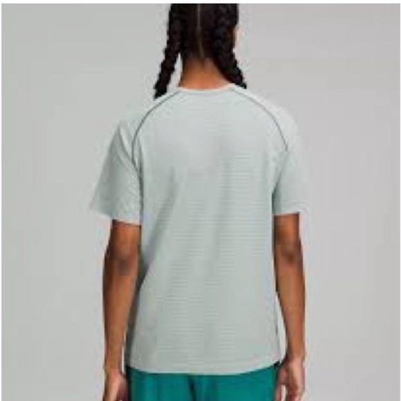 LULULEMON Metal Vent Tech Short Sleeve Green White Stripe XL - Picture 3 of 9